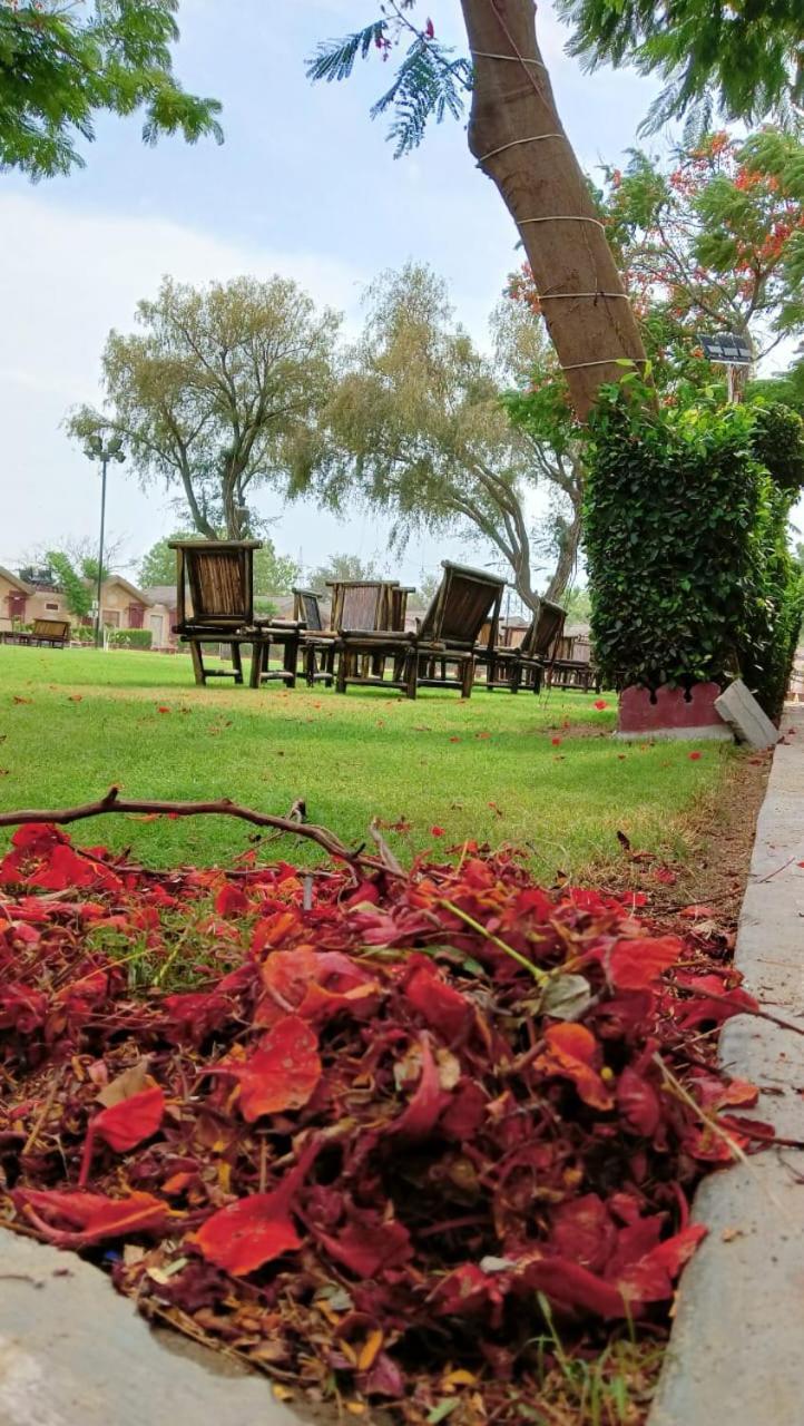 Hotel Vijayvargiya Dhani Bikaner Dış mekan fotoğraf