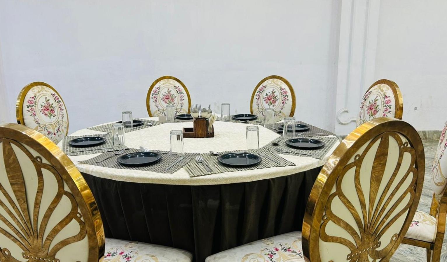 Hotel Vijayvargiya Dhani Bikaner Dış mekan fotoğraf